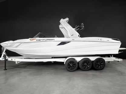 2025 Centurion Fe25 - White Frost / Castano Brown Interior - BoardCo Boats