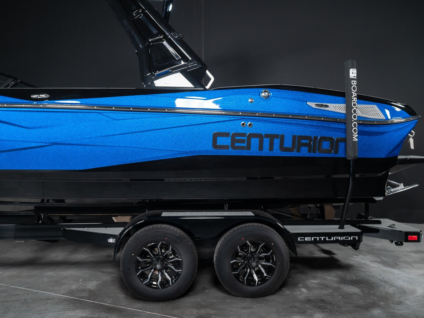 2025 Centurion NV233 - Canadian Blue / Black - BoardCo Boats