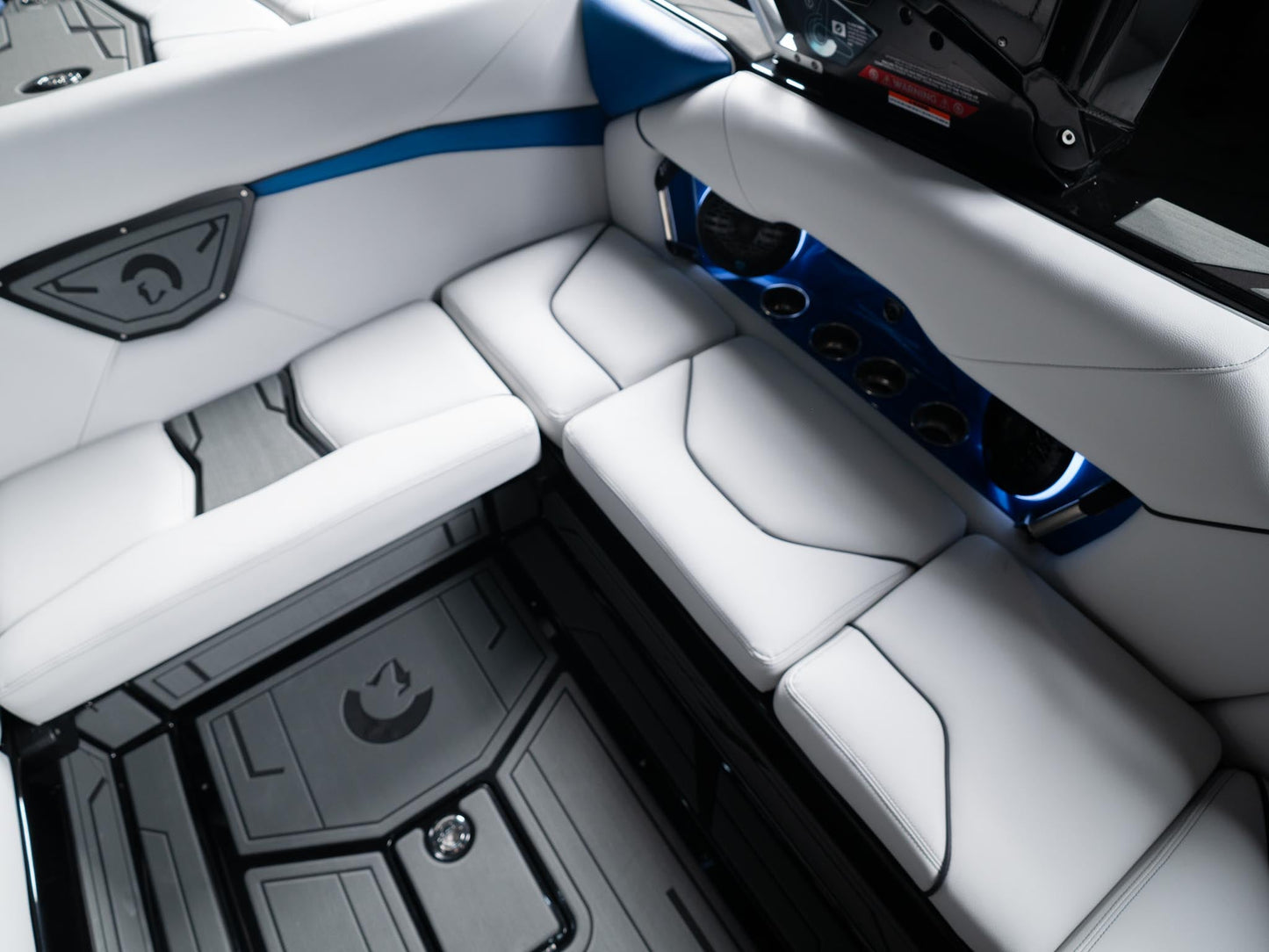 2025 Centurion NV233 - Canadian Blue / Black - BoardCo Boats