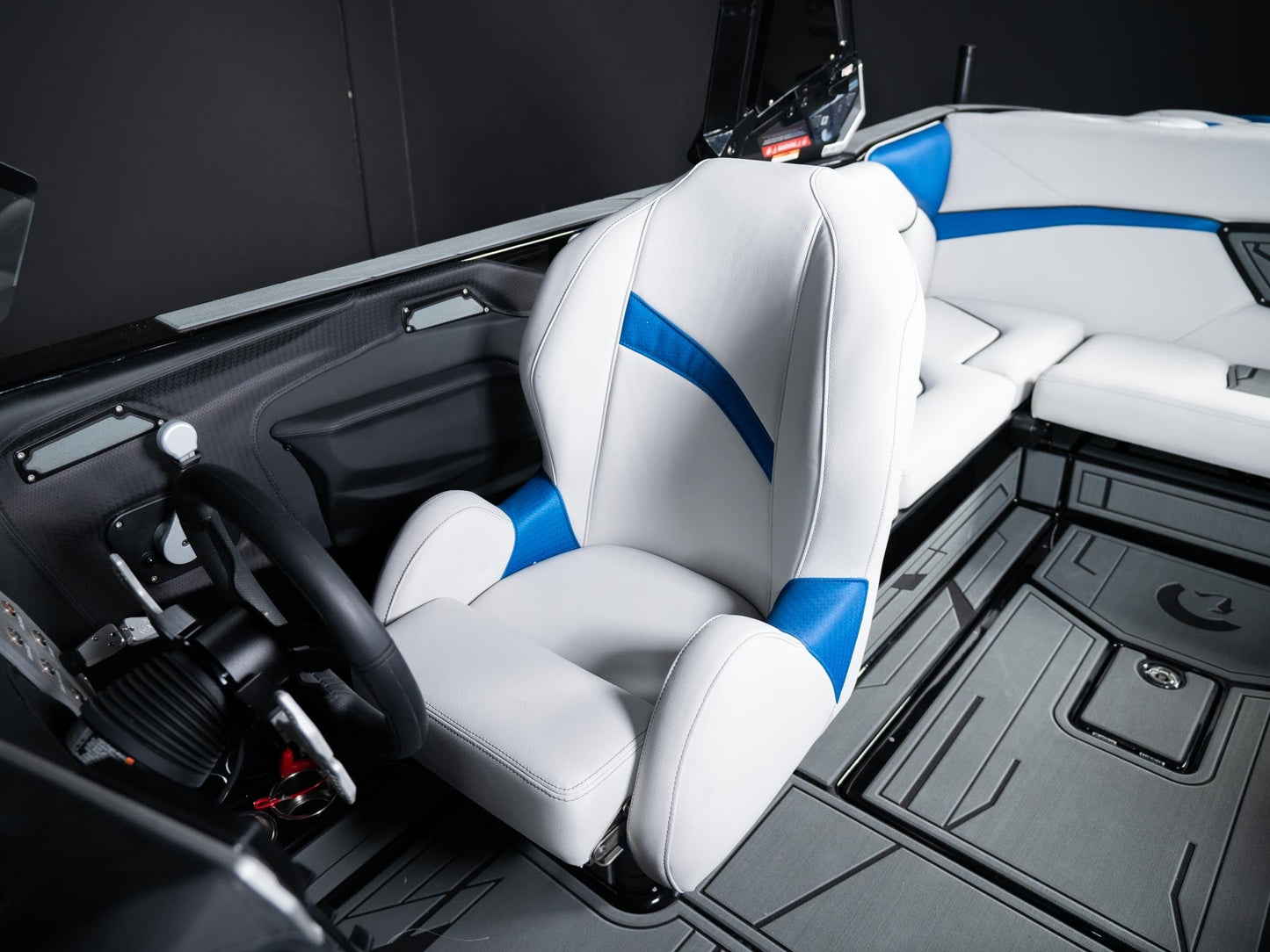2025 Centurion NV233 - Canadian Blue / Black - BoardCo Boats