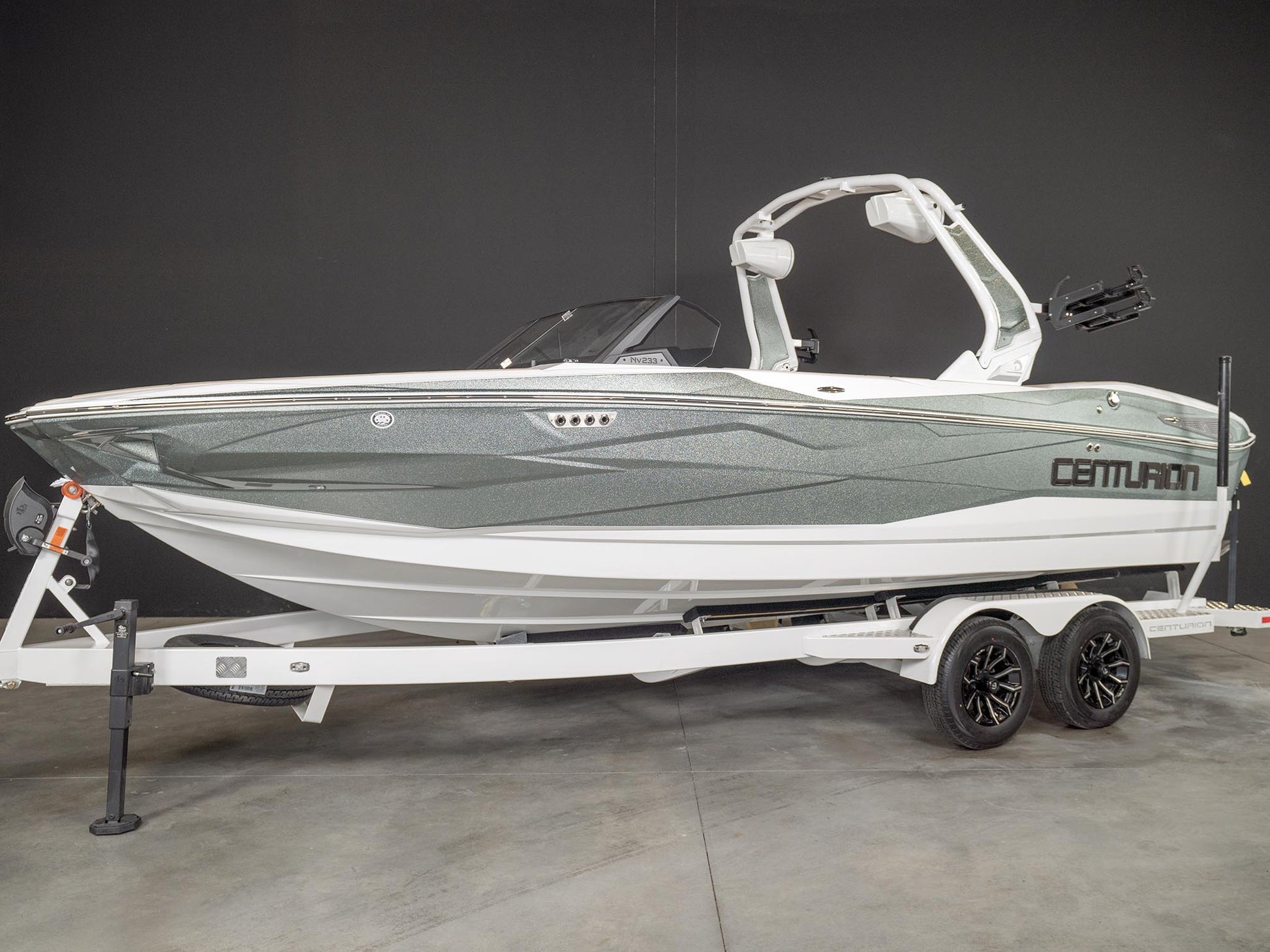 2025 Centurion NV233 - Olive Flake / White - BoardCo Boats