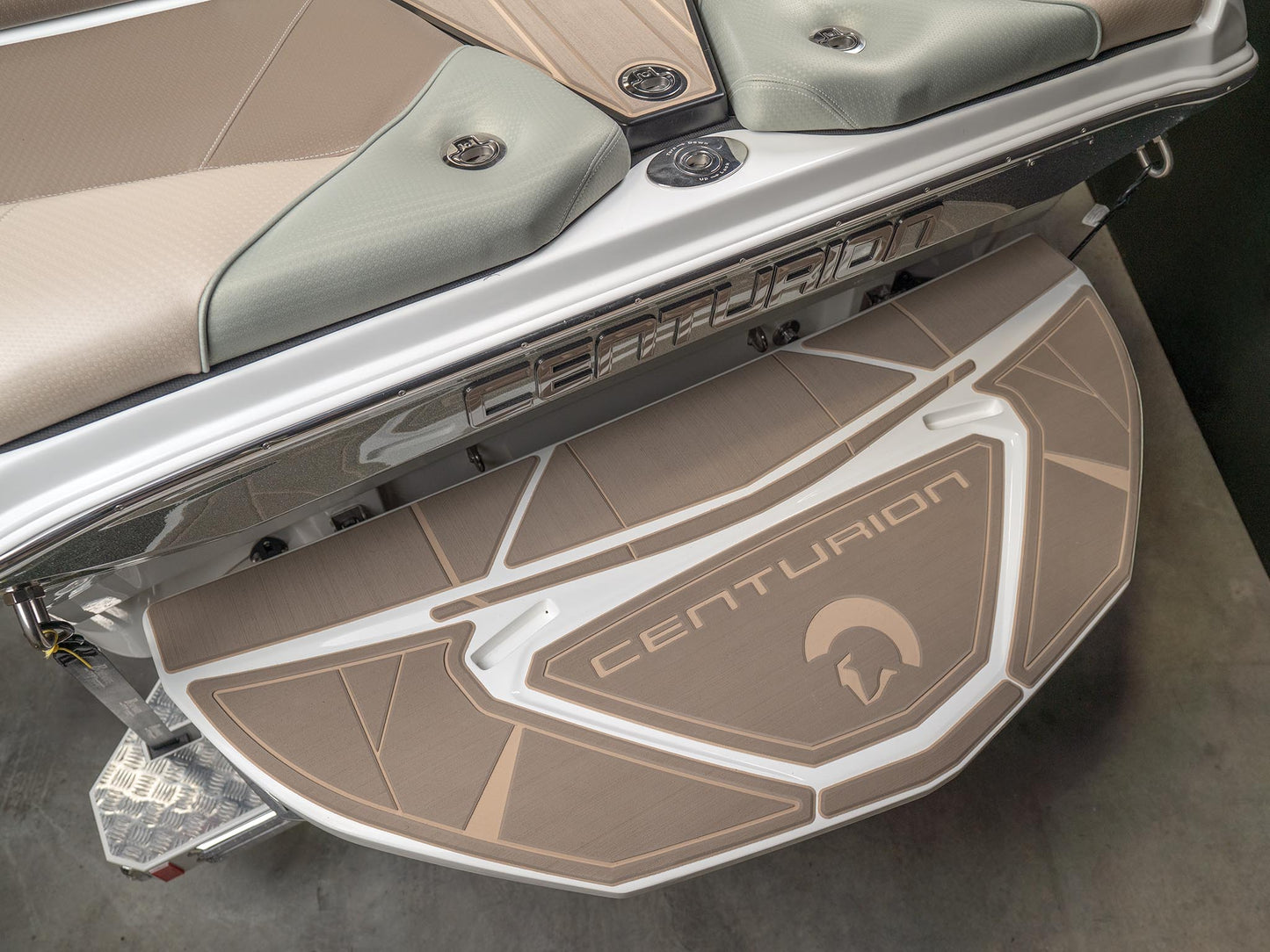 2025 Centurion NV233 - Olive Flake / White - BoardCo Boats