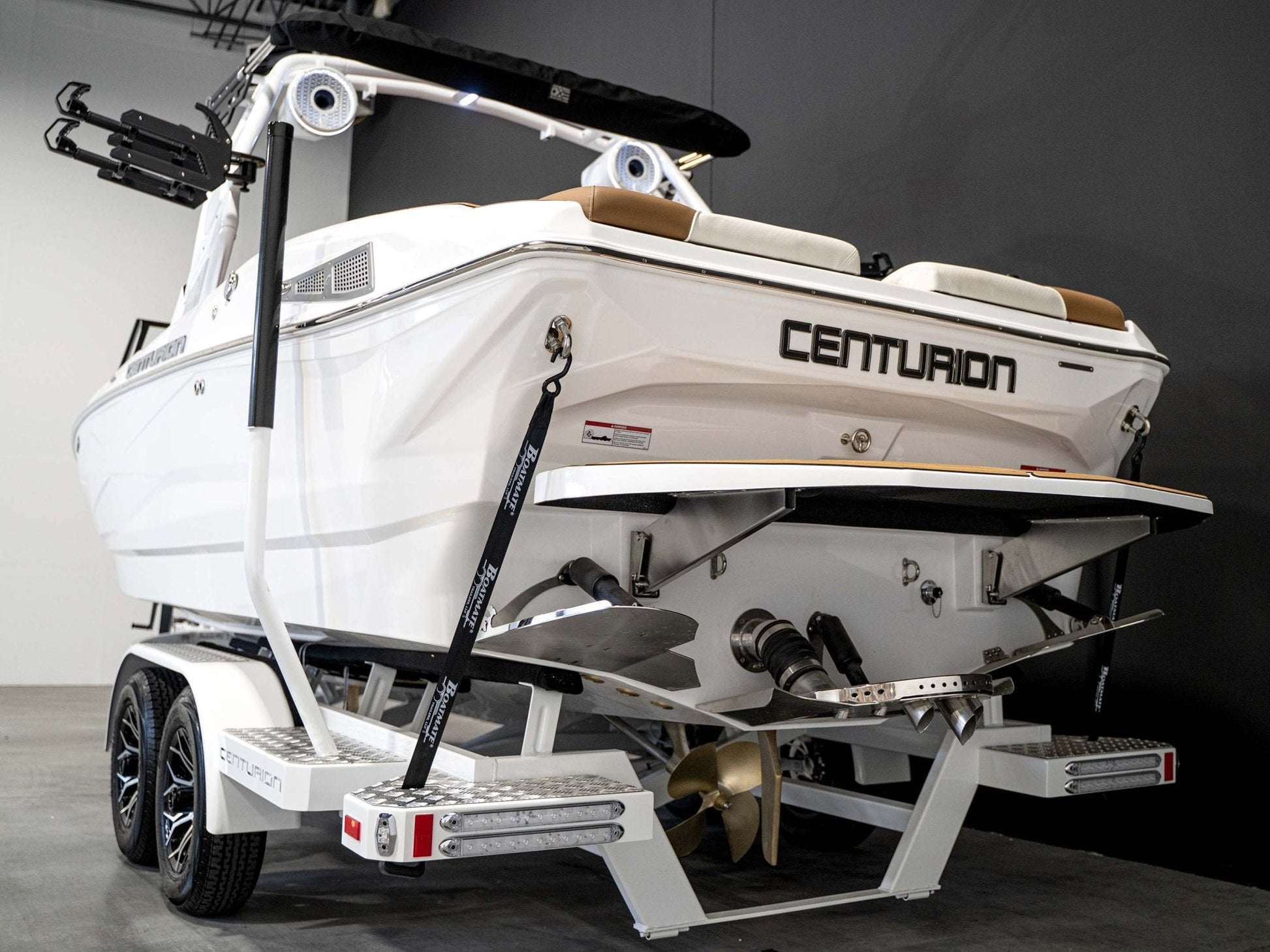 2025 Centurion Nv233 - White Frost / Castano Brown - BoardCo