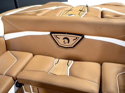 2025 Centurion Nv233 - White Frost / Castano Brown - BoardCo Boats