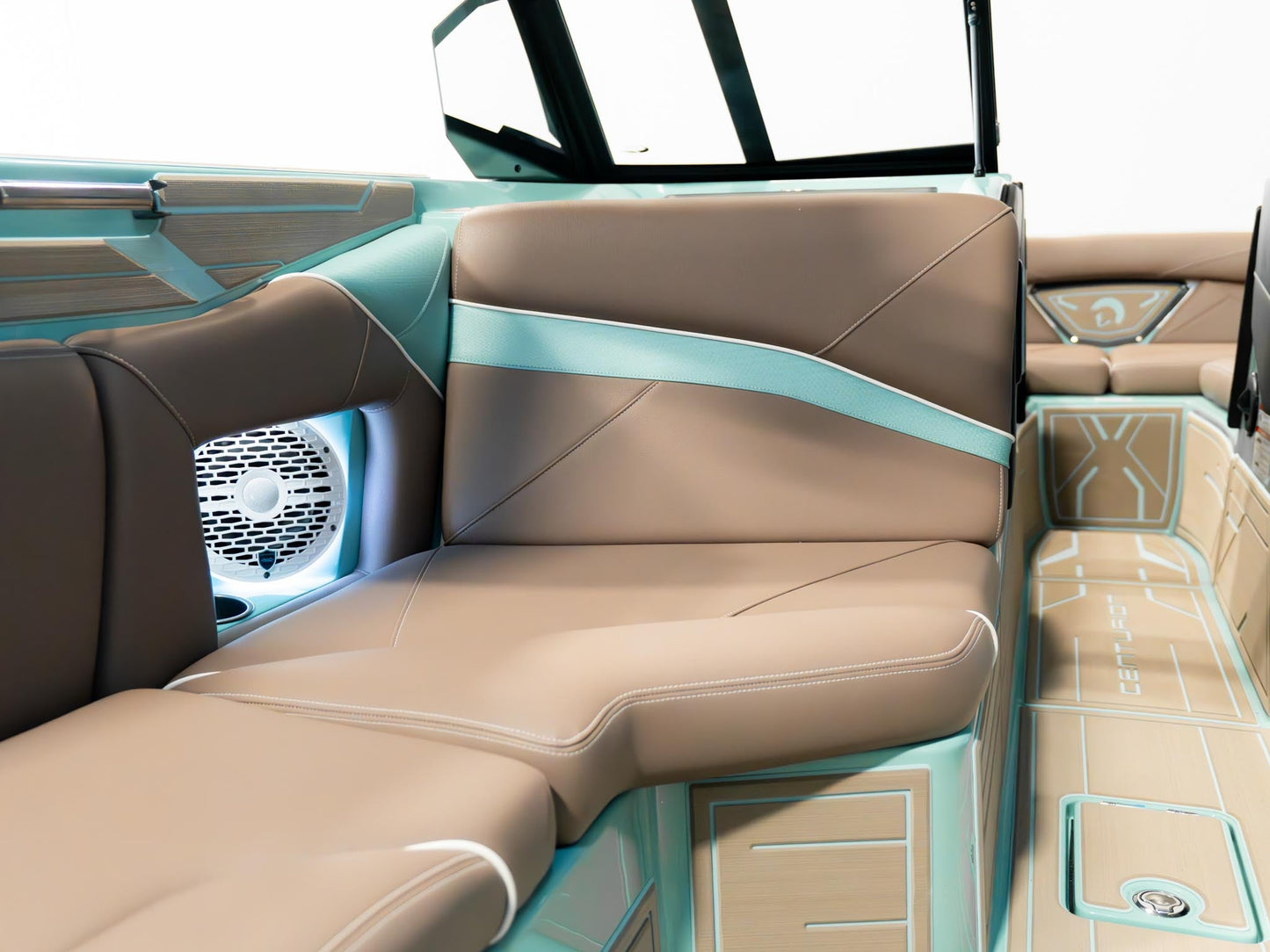 2025 Centurion NV233 - White / Spearmint - BoardCo Boats