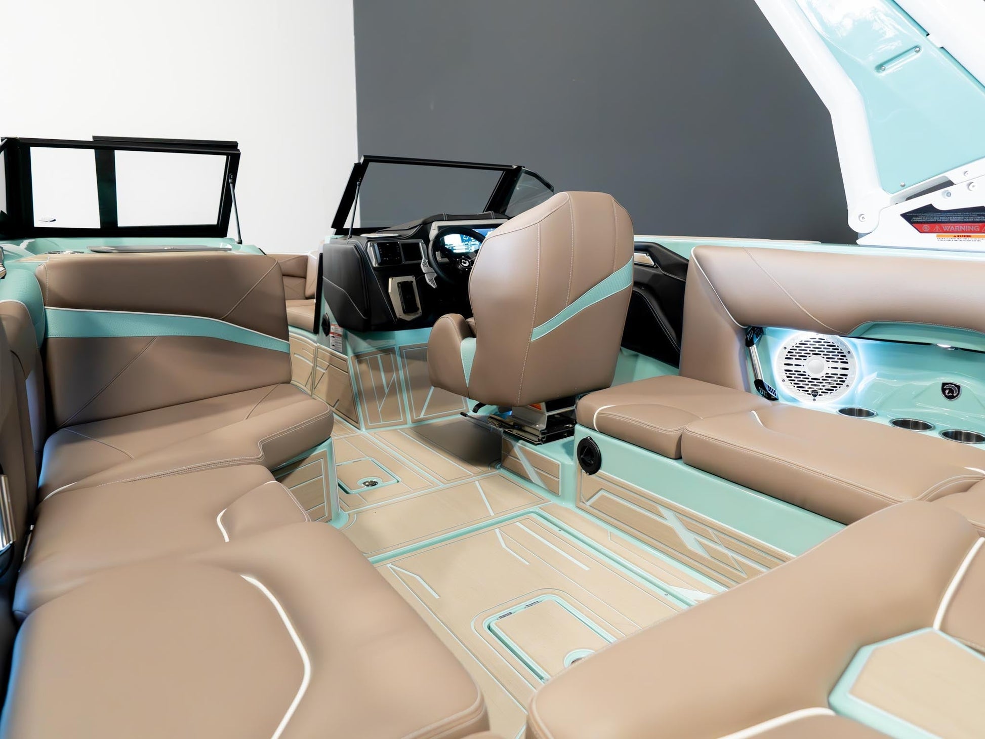 2025 Centurion NV233 - White / Spearmint - BoardCo Boats
