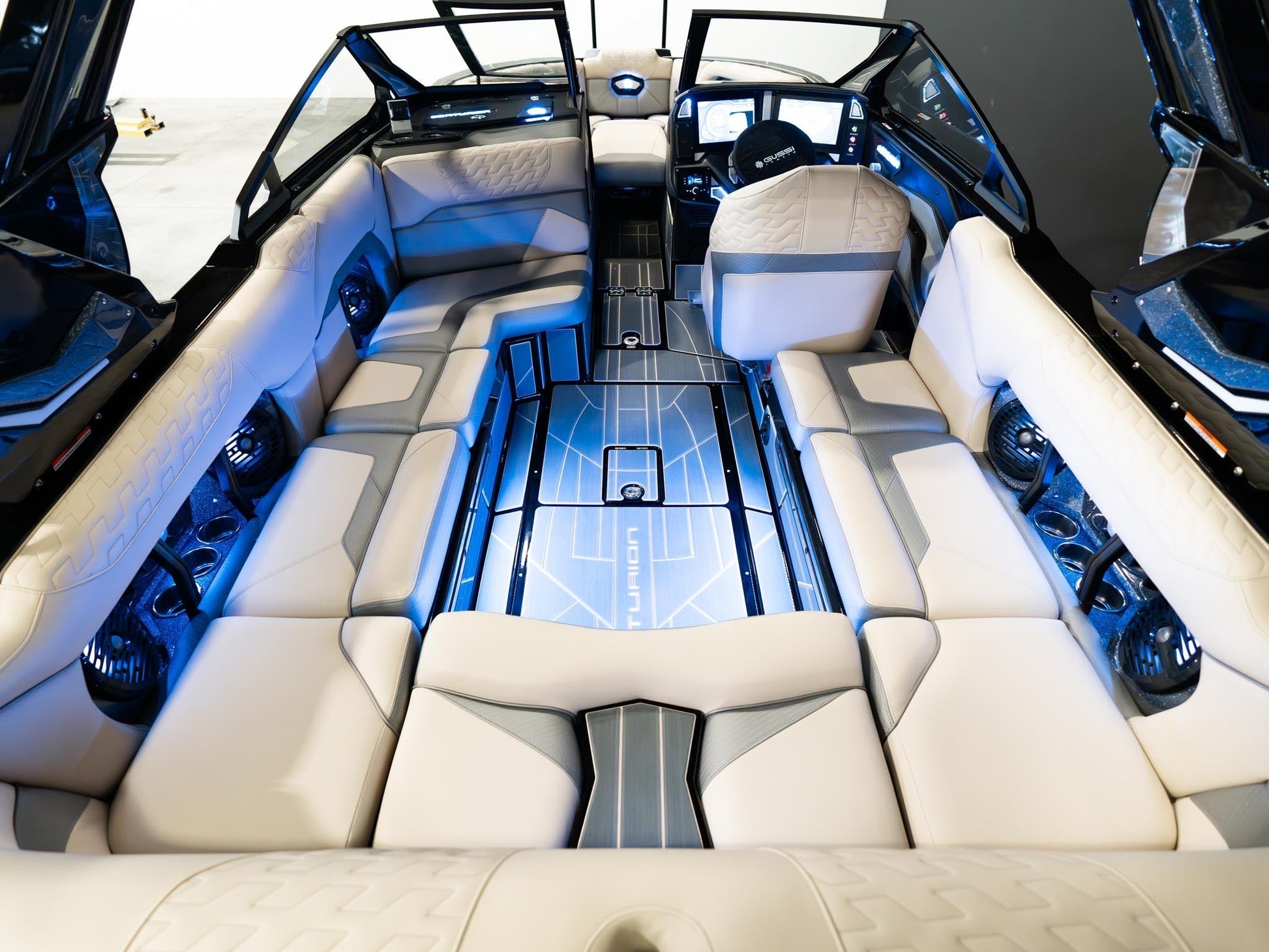 2025 Centurion Ri230 - Onyx Black / Gunmetal Flake - BoardCo