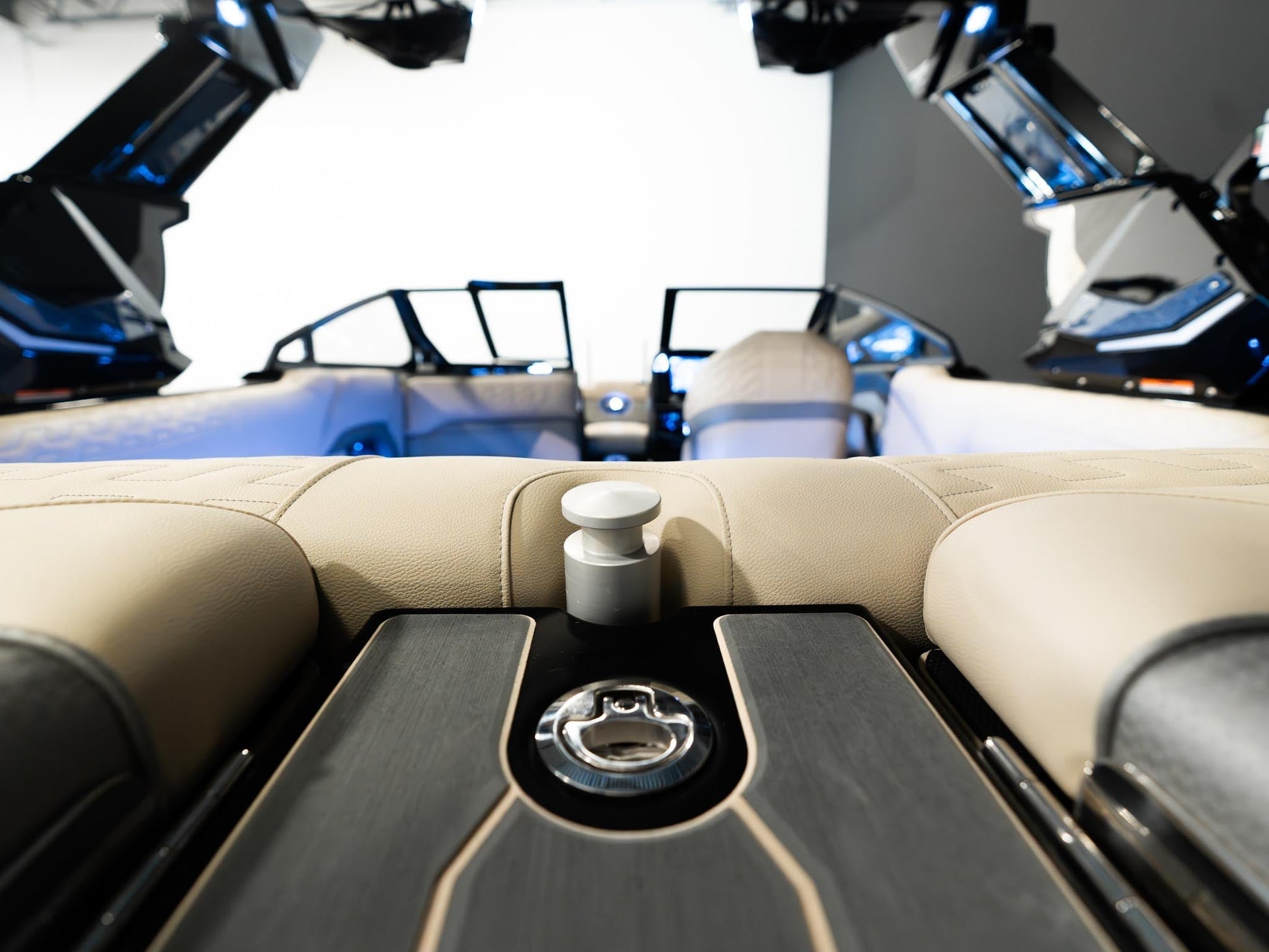 2025 Centurion Ri230 - Onyx Black / Gunmetal Flake - BoardCo