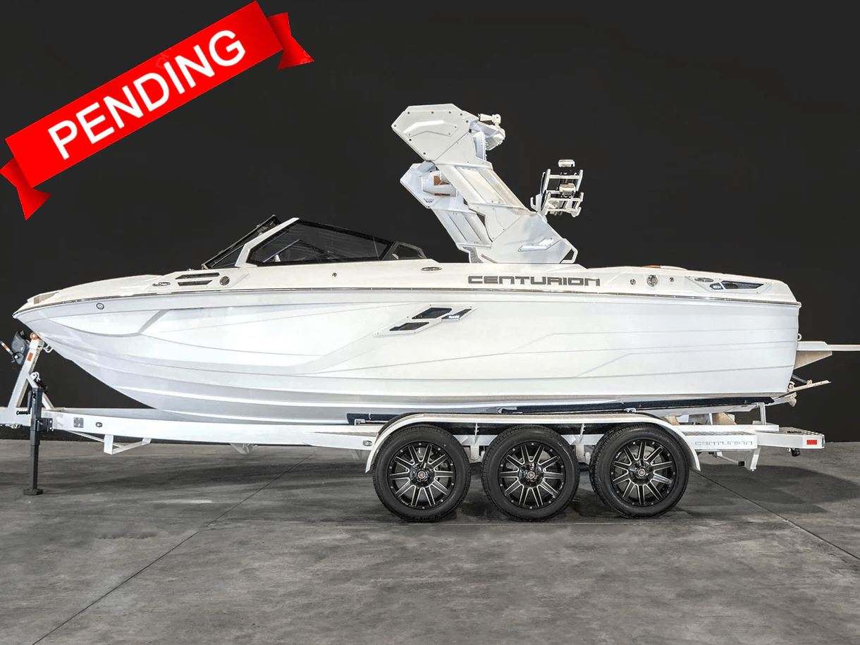 2025 Centurion Ri230 - White Frost - BoardCo Boats