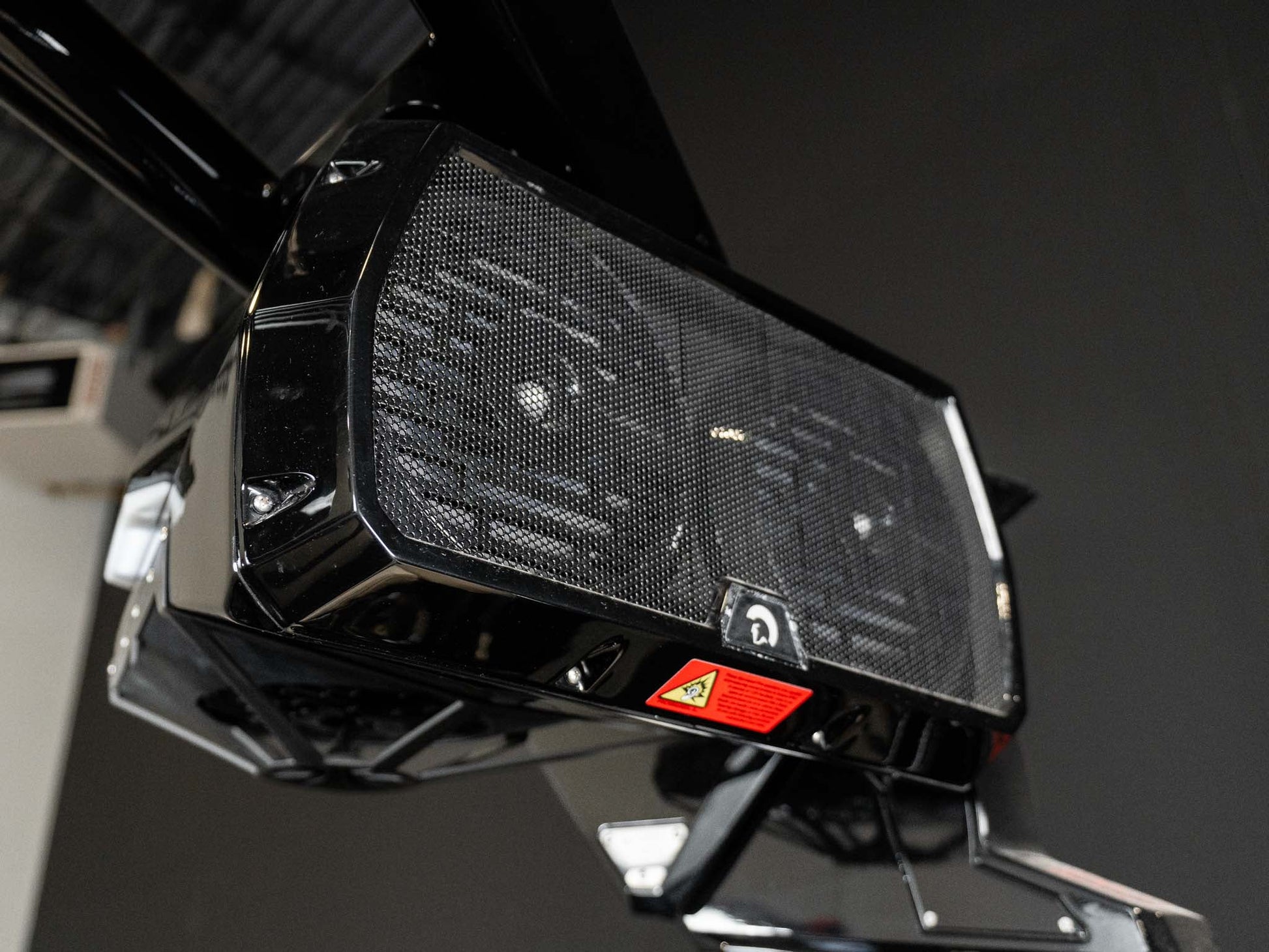 2025 Centurion Ri245 - Black / Black Metal Flake / Light Tan - BoardCo Boats