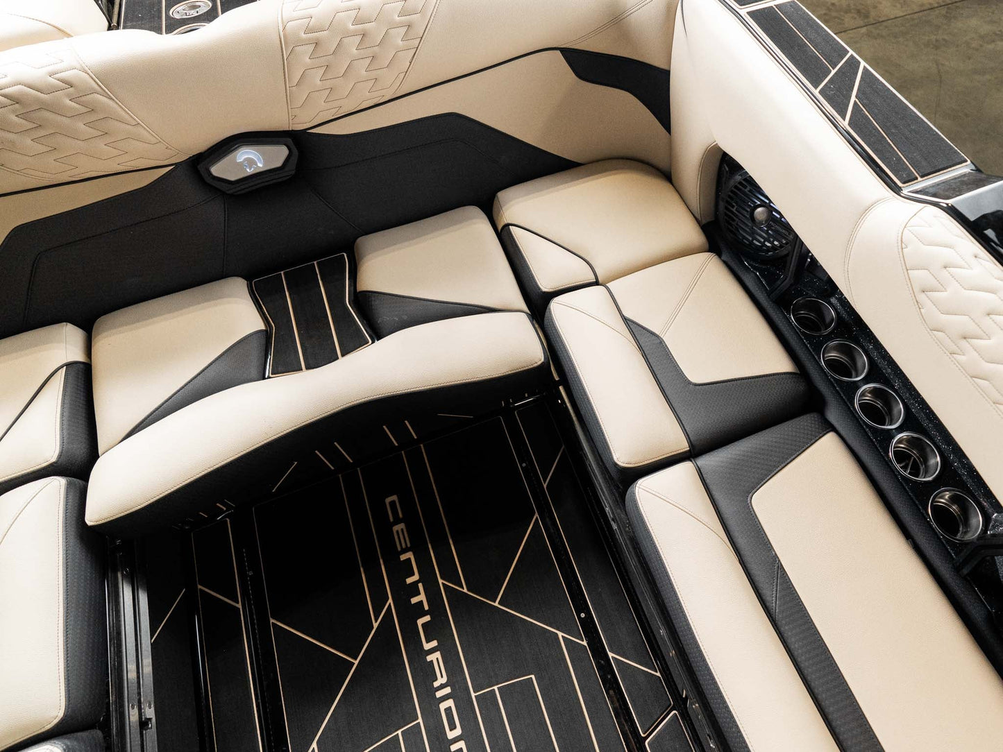 2025 Centurion Ri245 - Black / Black Metal Flake / Light Tan - BoardCo Boats