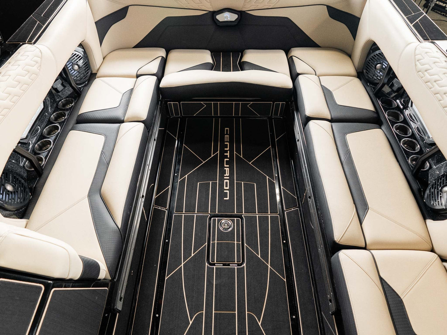 2025 Centurion Ri245 - Black / Black Metal Flake / Light Tan - BoardCo Boats