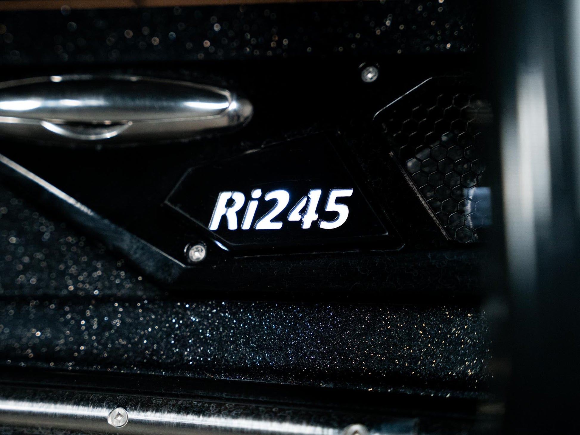 2025 Centurion Ri245 Black Flake / Onyx Black - BoardCo