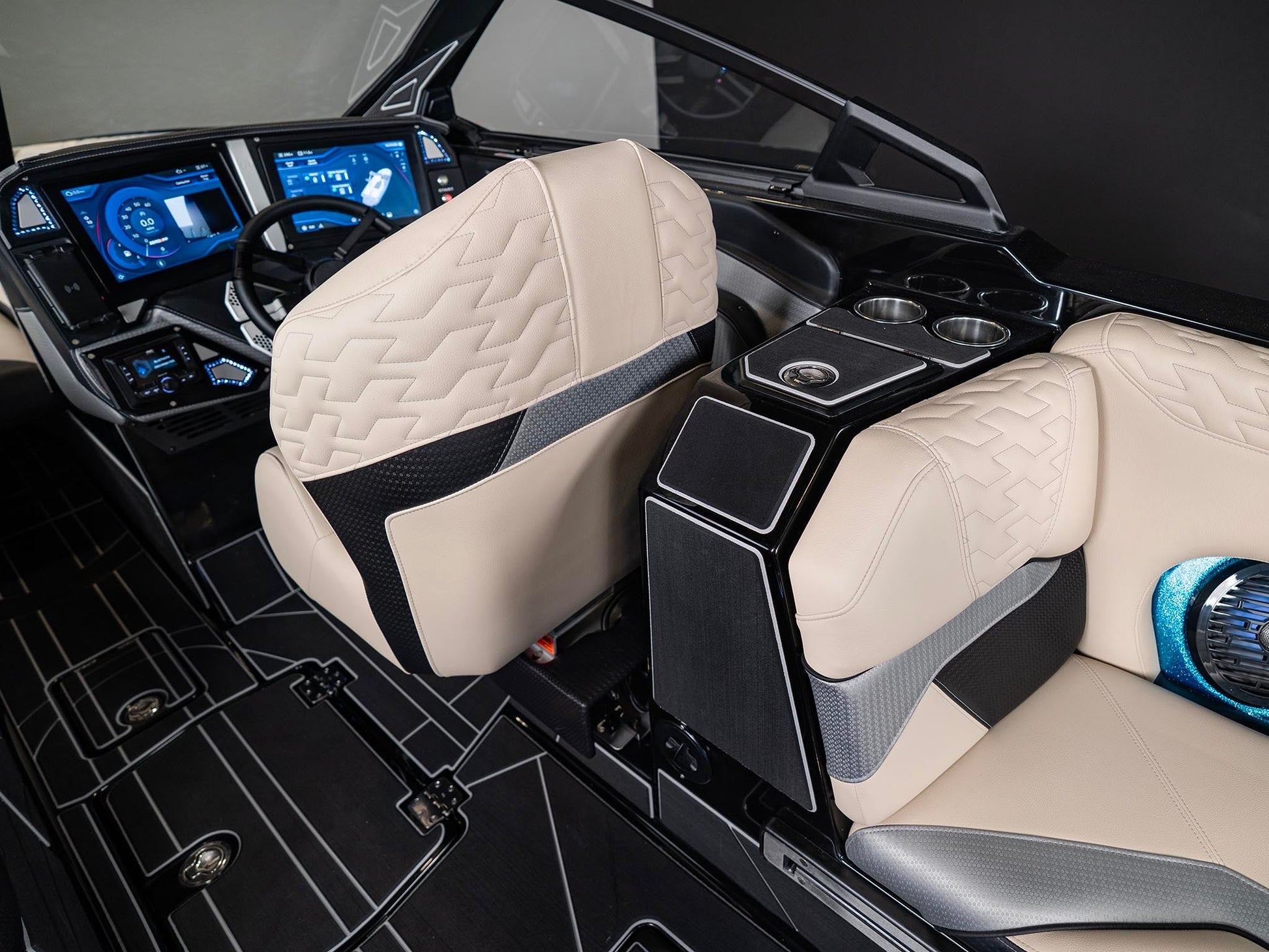 2025 Centurion Ri245 - Blue Flake / Black - BoardCo Boats