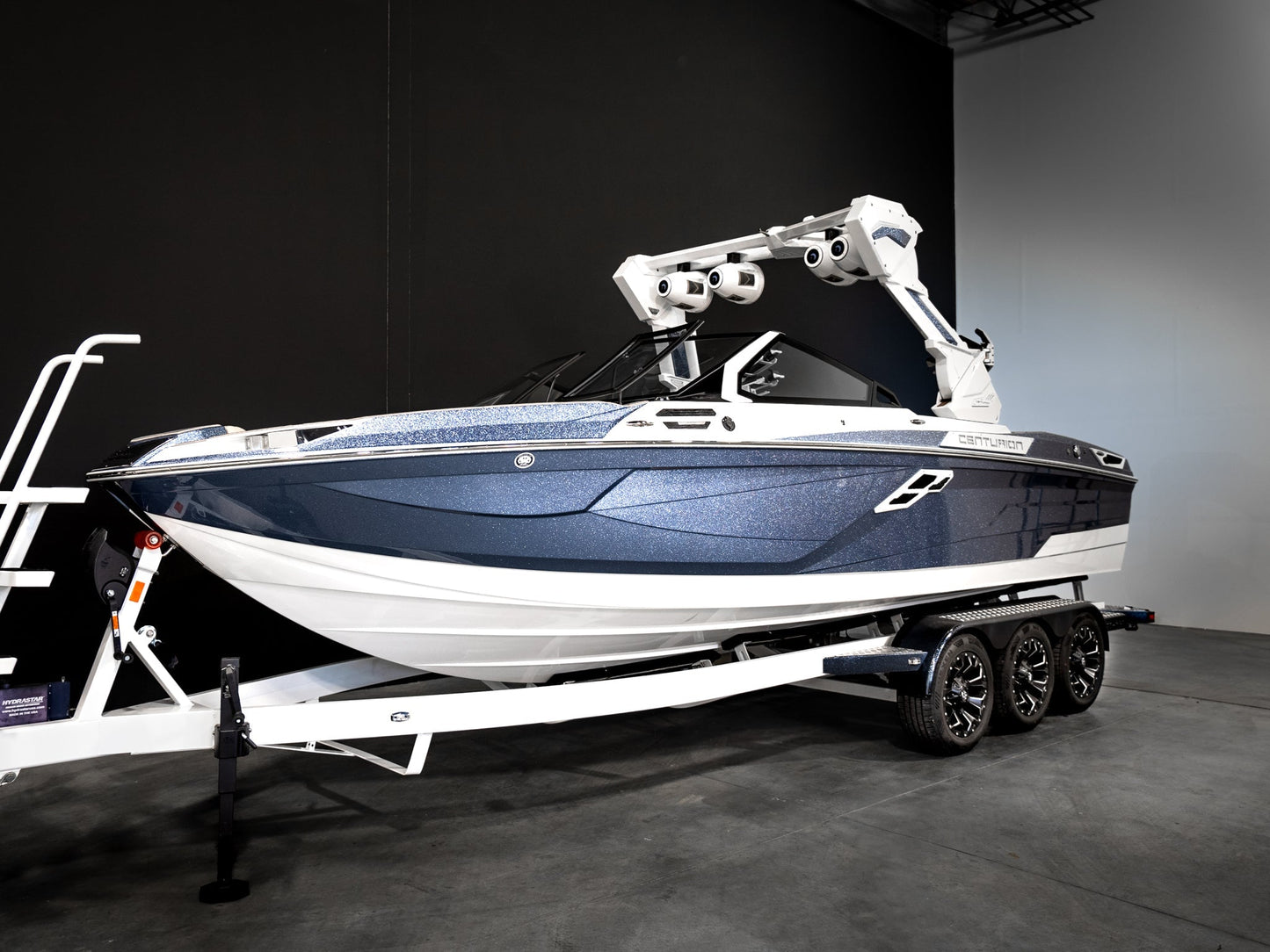 2025 Centurion Ri245 - Blue Steel Flake / White Frost - BoardCo Boats