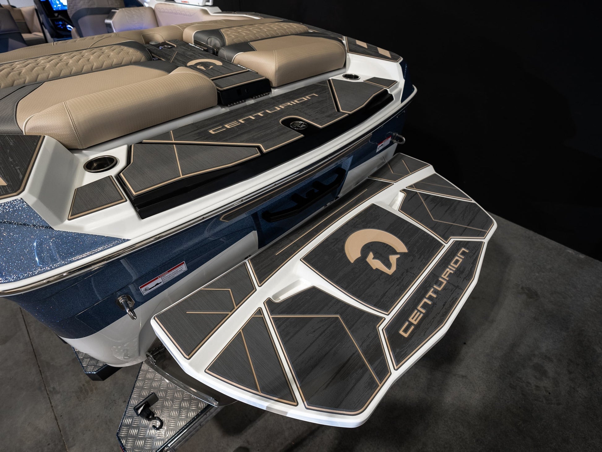 2025 Centurion Ri245 - Blue Steel Flake / White Frost - BoardCo Boats