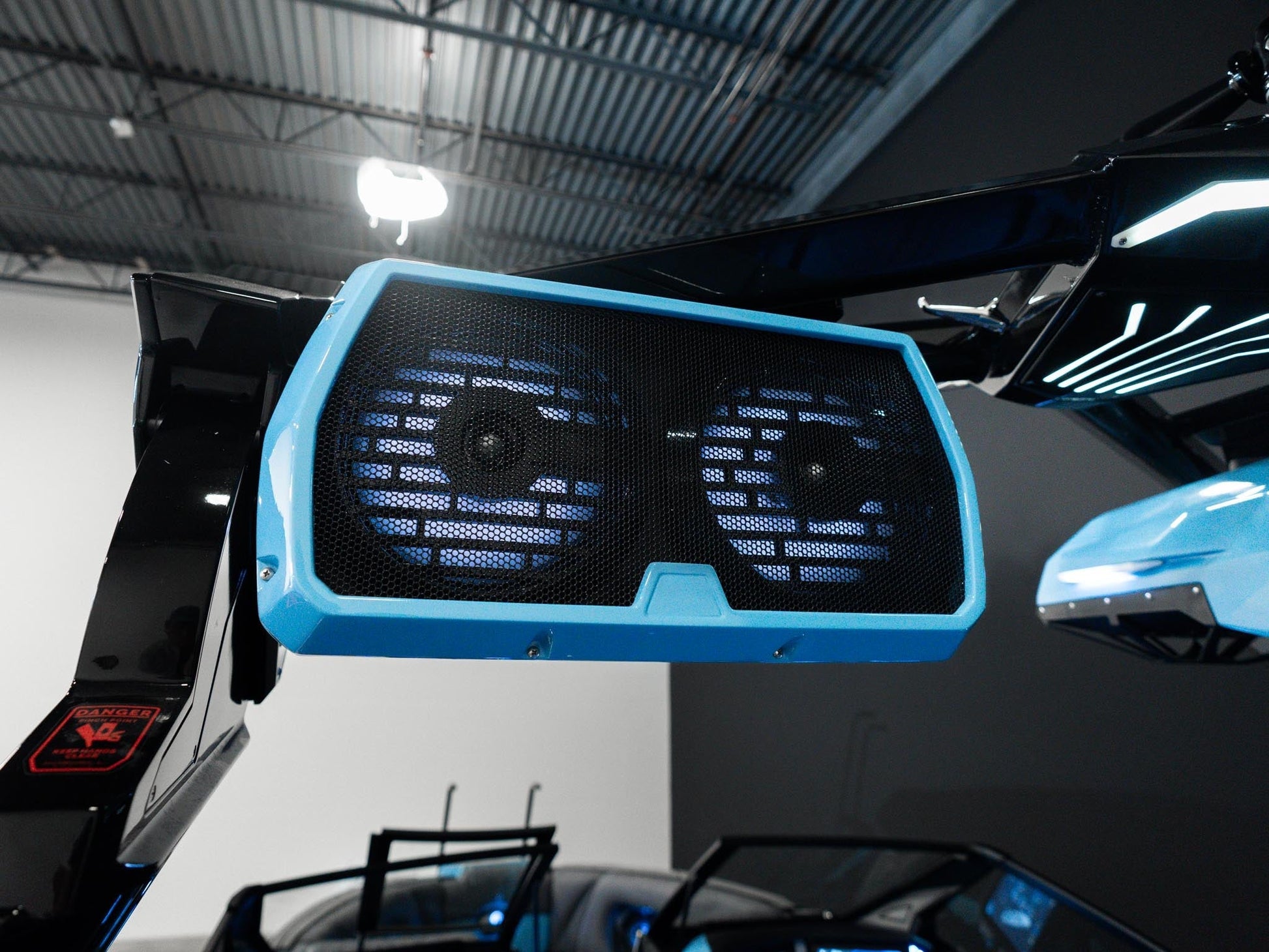 2025 Centurion Ri245 - Mist Blue / Gunmetal Flake / Onyx Black - BoardCo Boats