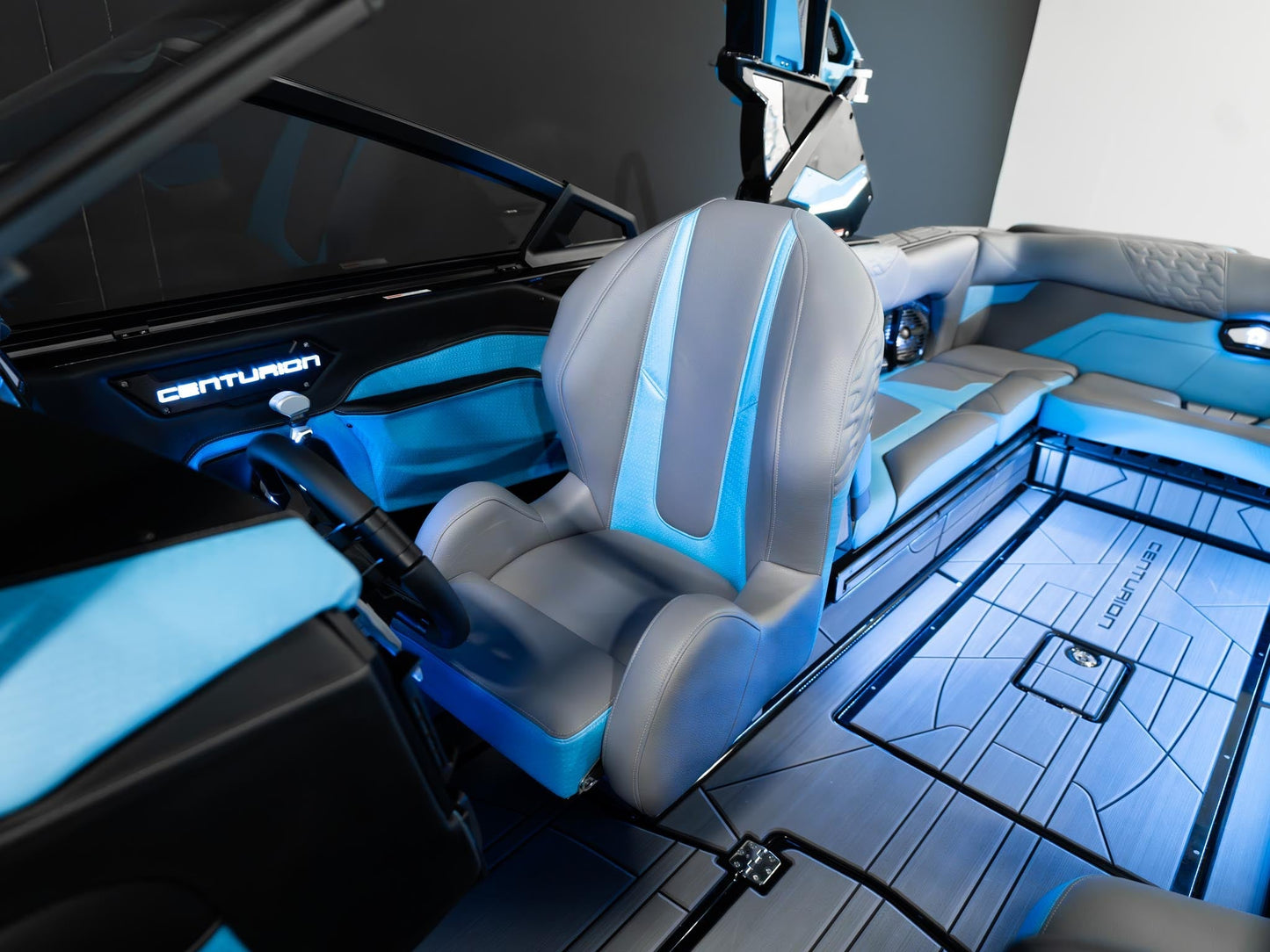 2025 Centurion Ri245 - Mist Blue / Gunmetal Flake / Onyx Black - BoardCo Boats