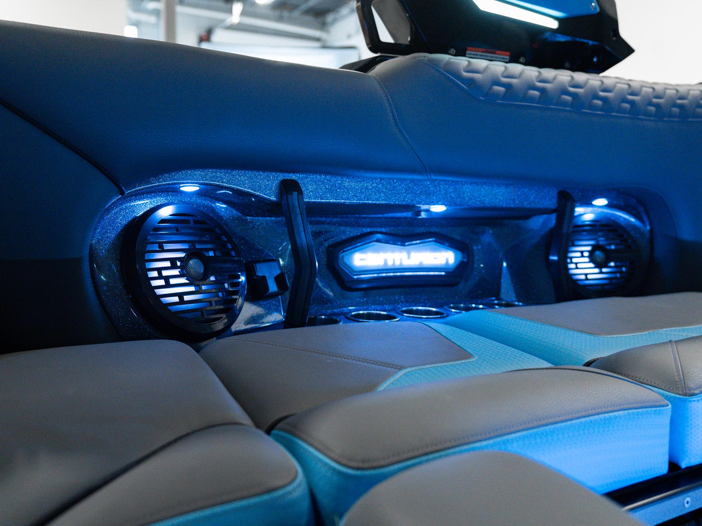 2025 Centurion Ri245 - Mist Blue / Gunmetal Flake / Onyx Black - BoardCo Boats