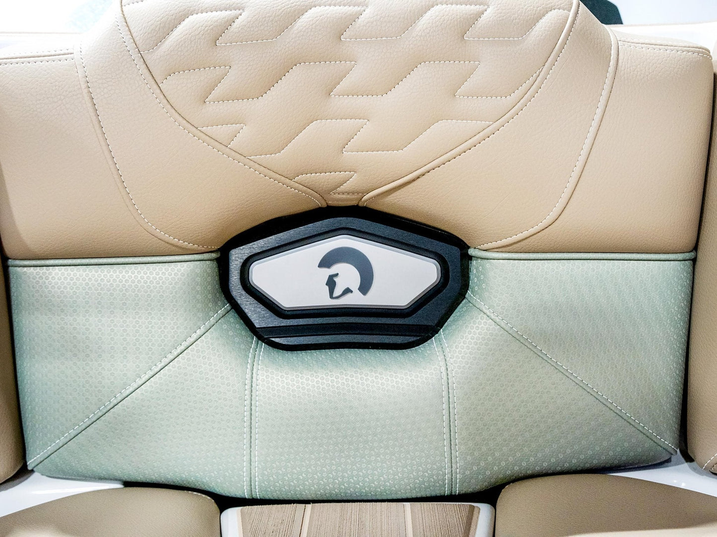 2025 Centurion Ri245 - Olive Pewter / White Frost - BoardCo Boats