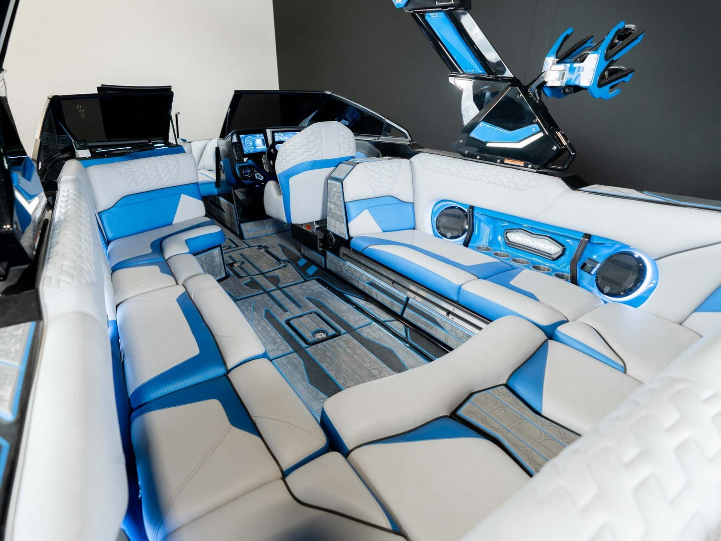 2025 Centurion Ri245 - Onyx Black / Marina Blue - BoardCo