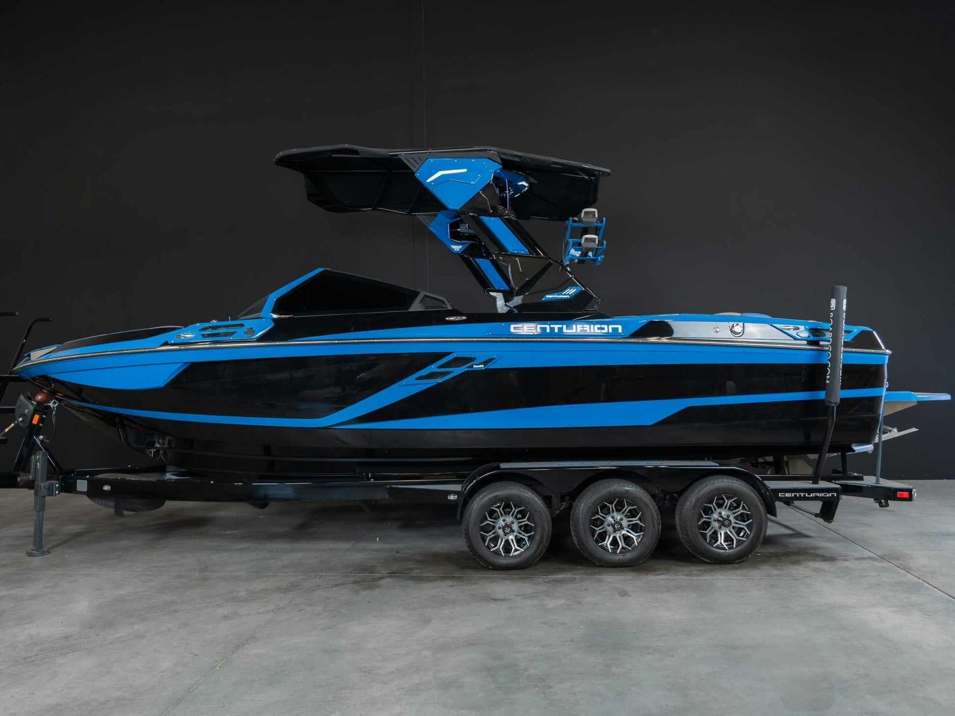 2025 Centurion Ri245 - Onyx Black / Marina Blue - BoardCo