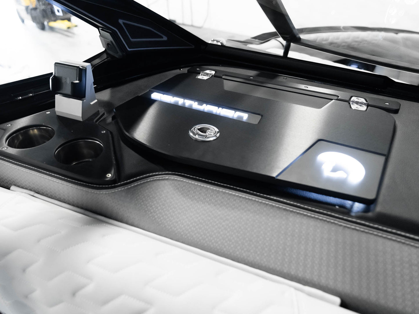 2025 Centurion Ri245 - Onyx Black / White Frost - BoardCo