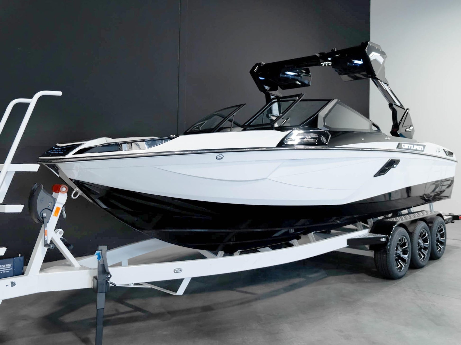 2025 Centurion Ri245 - Onyx Black / White Frost - BoardCo