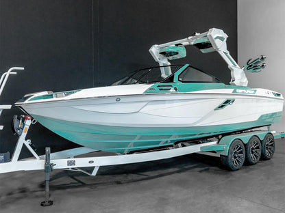 2025 Centurion Ri245 - Spearmint / White Frost - BoardCo Boats