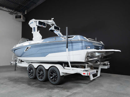 2025 Centurion Ri245 - Steel Blue / White - BoardCo Boats