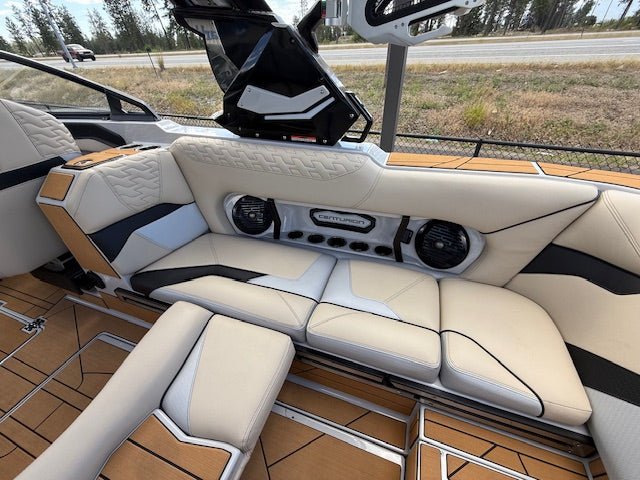 2025 Centurion Ri245 - Stone Grey / Tan - BoardCo Boats