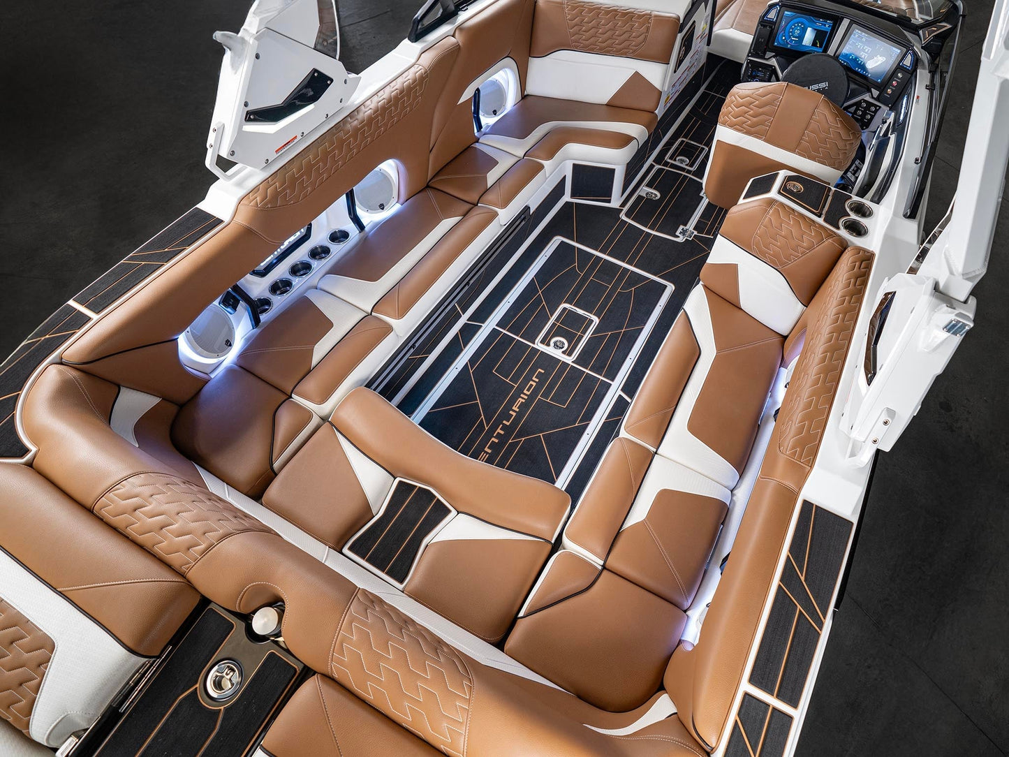 2025 Centurion Ri245 - White / Black / Tan - BoardCo Boats