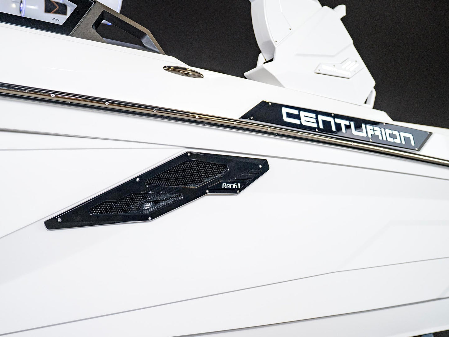 2025 Centurion Ri245 - White / Black / Tan - BoardCo Boats