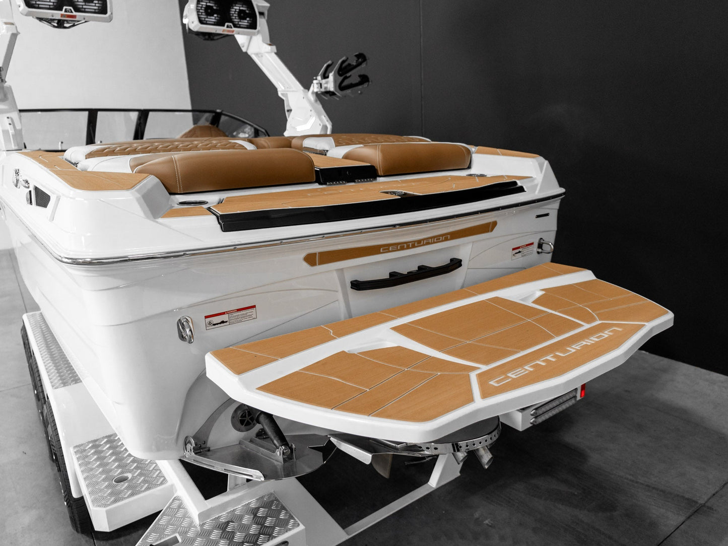 2025 Centurion Ri245 - White Frost - BoardCo Boats