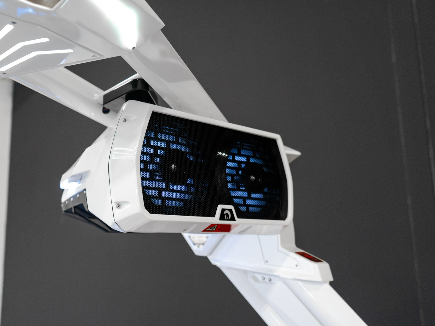 2025 Centurion Ri245 - White Frost - BoardCo Boats