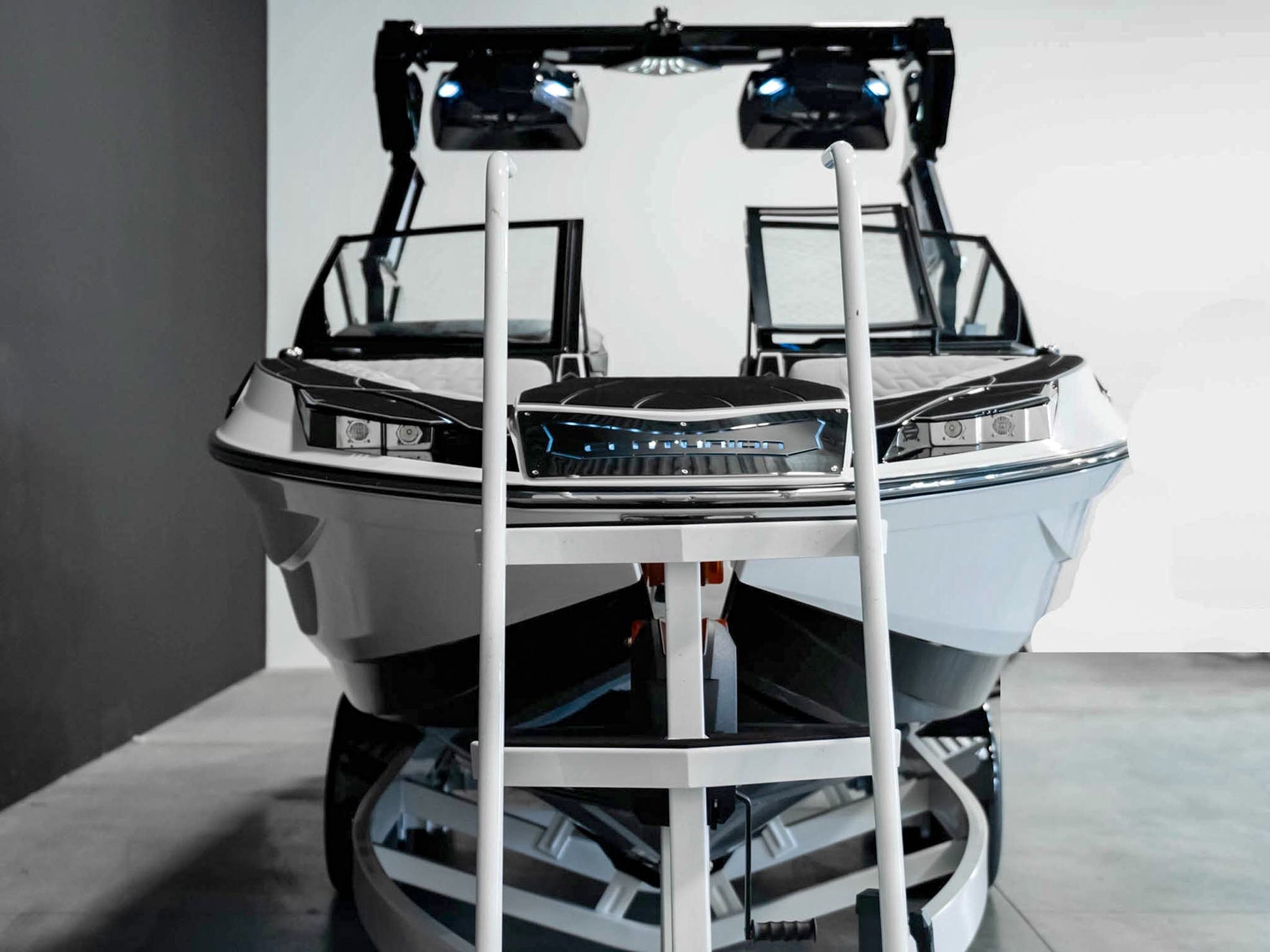 2025 Centurion Ri245 - White Frost / Onyx Black - BoardCo