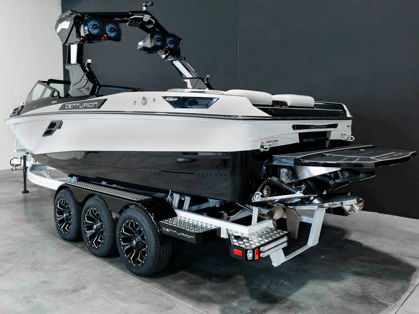 2025 Centurion Ri245 - White Frost / Onyx Black - BoardCo