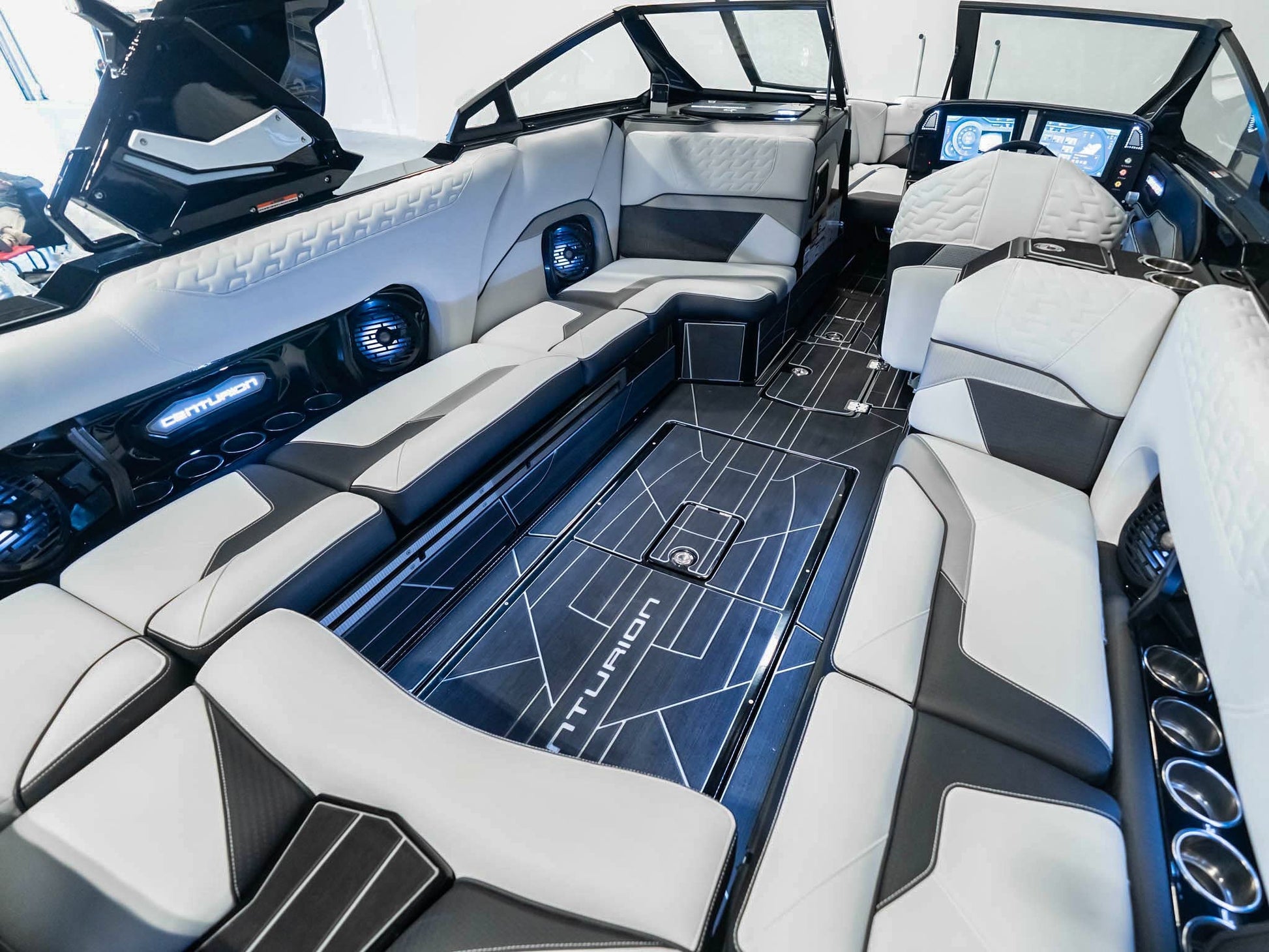 2025 Centurion Ri245 - White Frost / Onyx Black - BoardCo