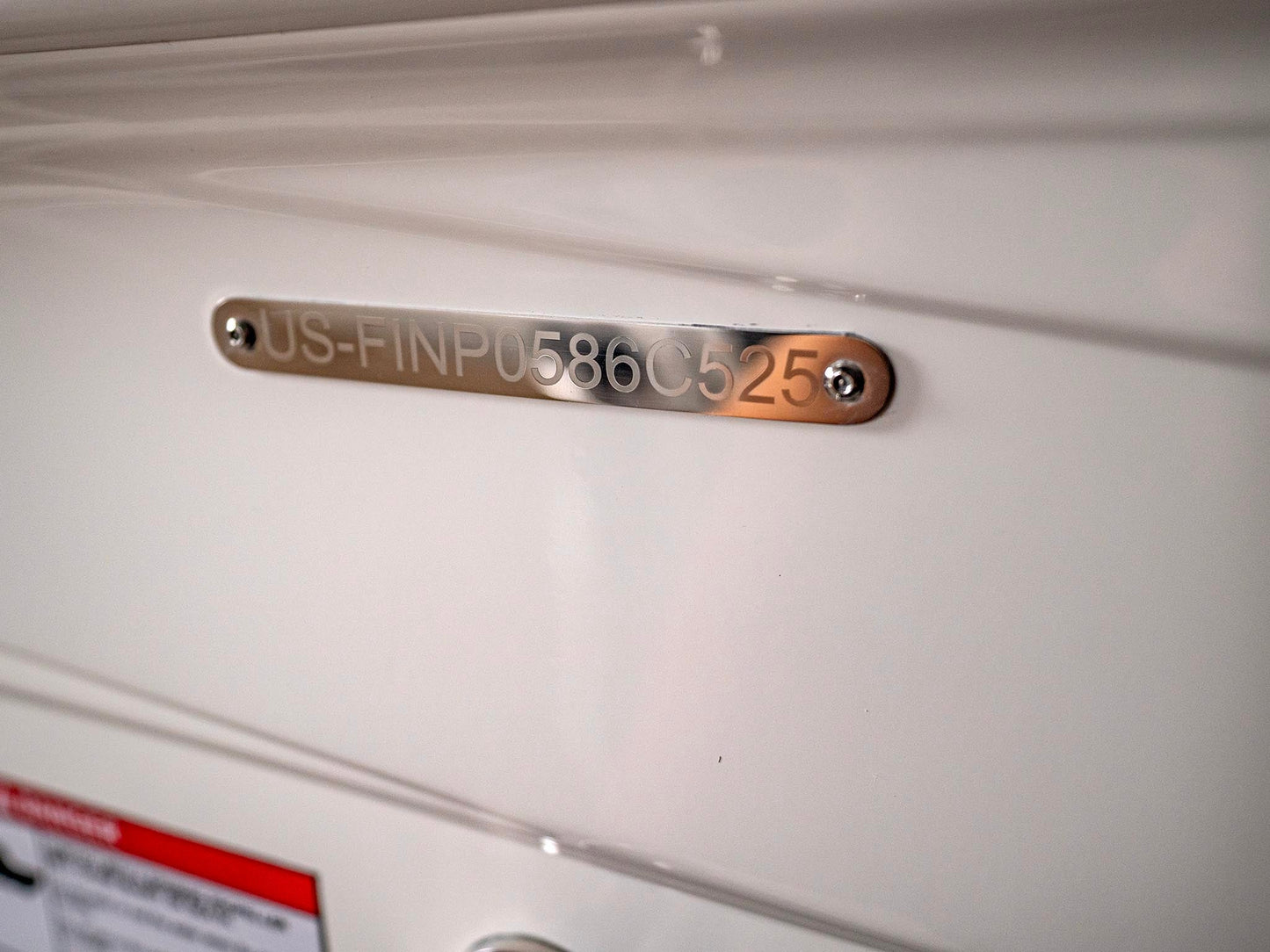 2025 Centurion Ri245 - White / Mocha - BoardCo Boats