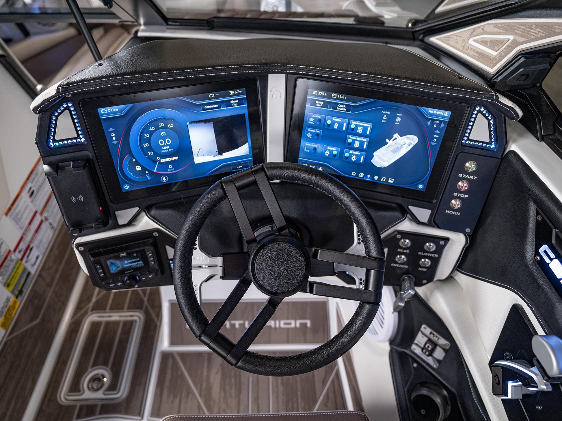 2025 Centurion Ri245 - White / Mocha - BoardCo Boats
