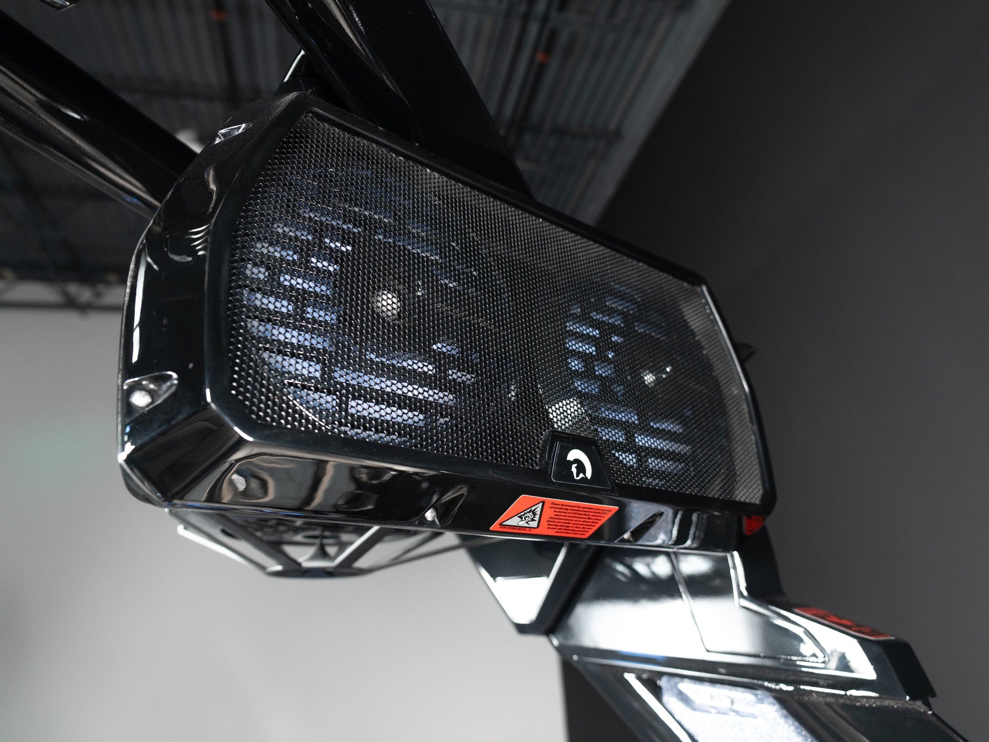 2025 Centurion Ri265 - Black / Gunmetal - BoardCo Boats