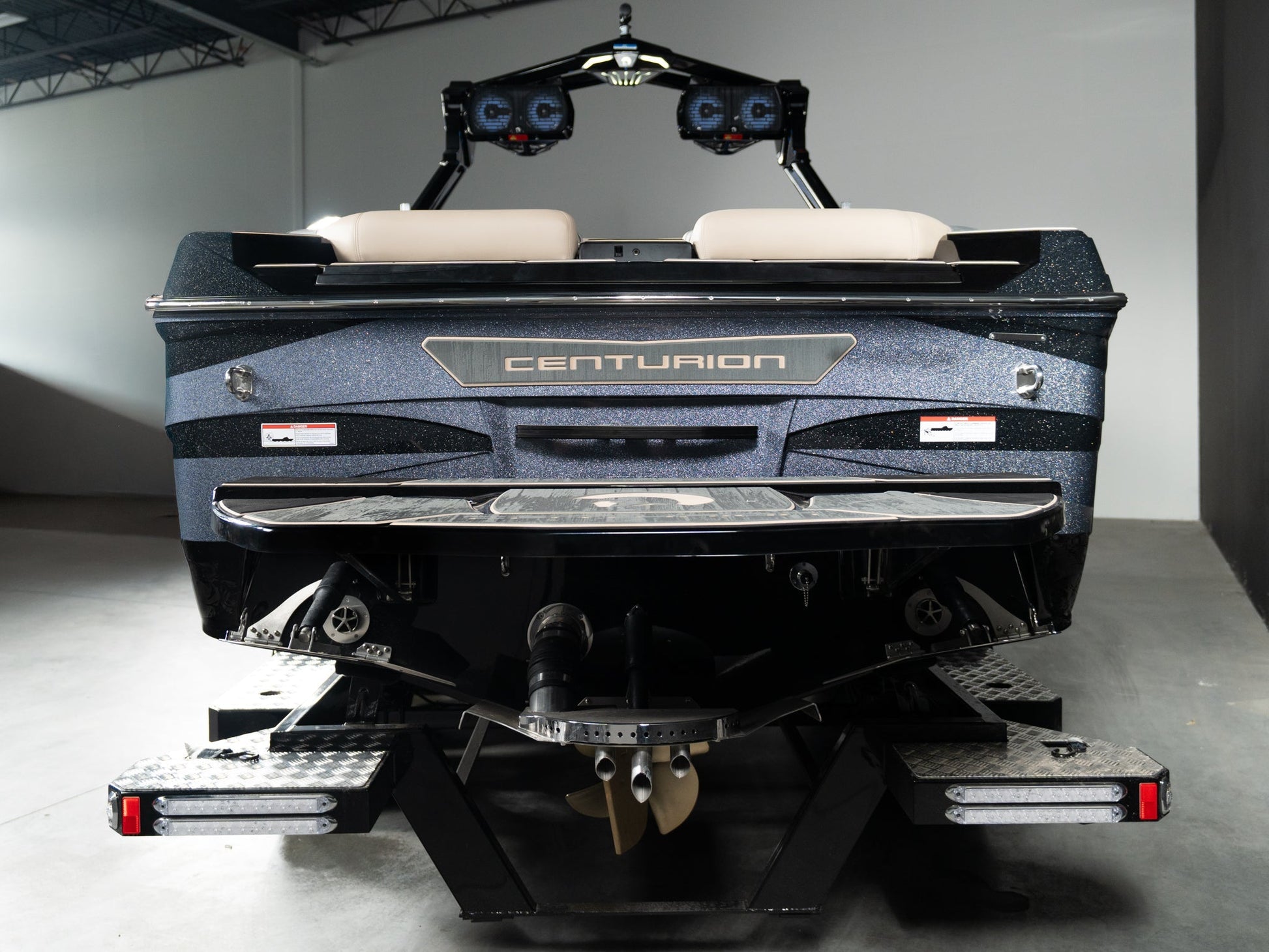 2025 Centurion Ri265 - Black / Gunmetal - BoardCo Boats