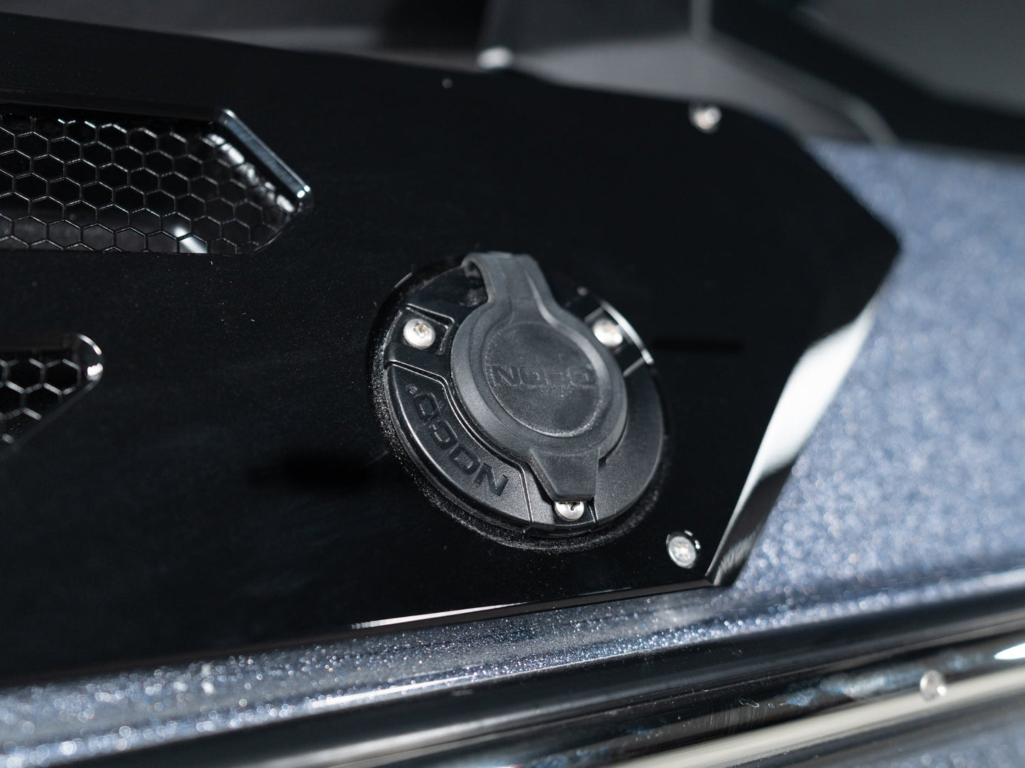 2025 Centurion Ri265 - Black / Gunmetal - BoardCo Boats