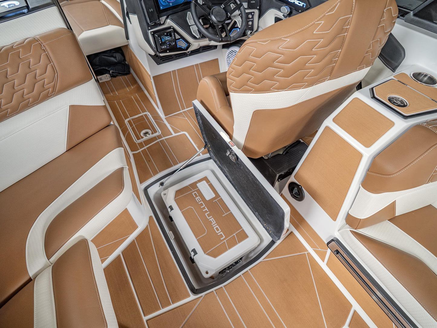 2025 Centurion Ri265 - White Frost / Castano Brown - BoardCo Boats