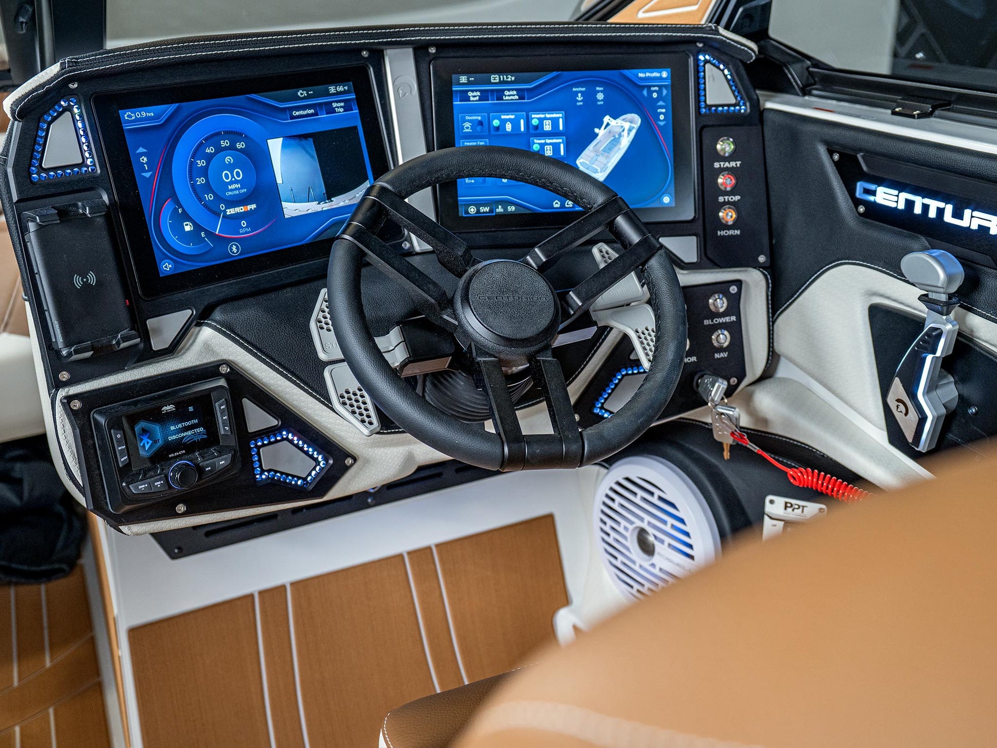 2025 Centurion Ri265 - White Frost / Castano Brown - BoardCo Boats