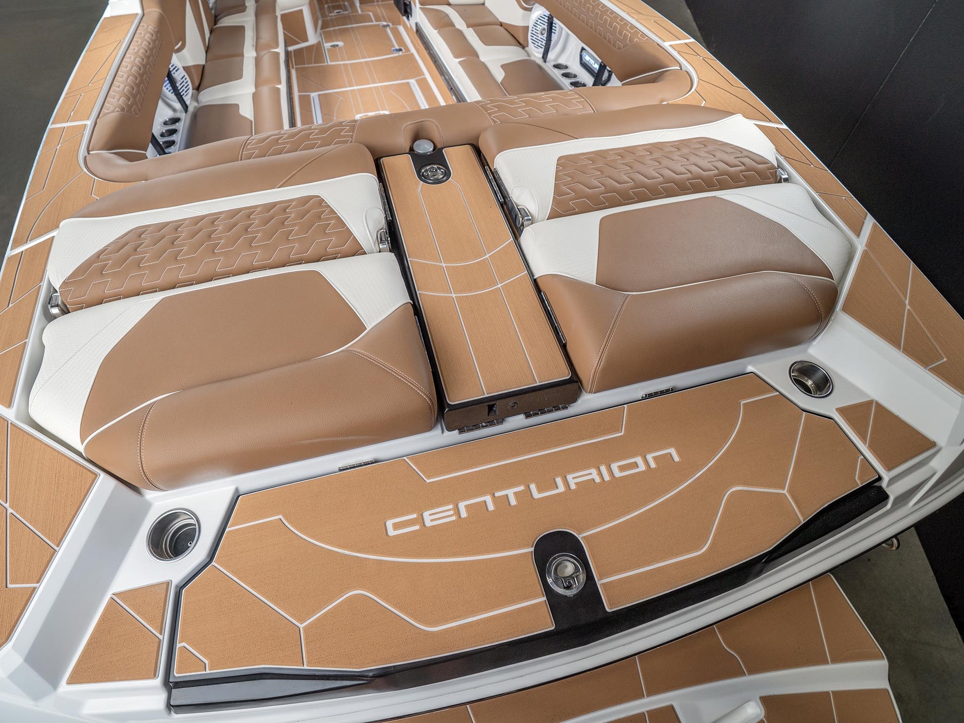 2025 Centurion Ri265 - White Frost / Castano Brown - BoardCo Boats