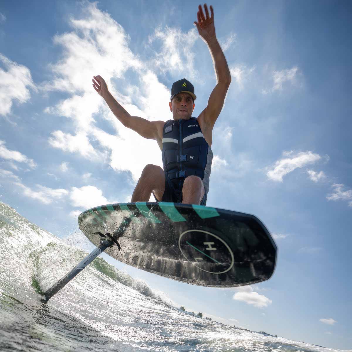 Hyperlite Shuttle / Falcon 1200 Wake Foil Package 2025