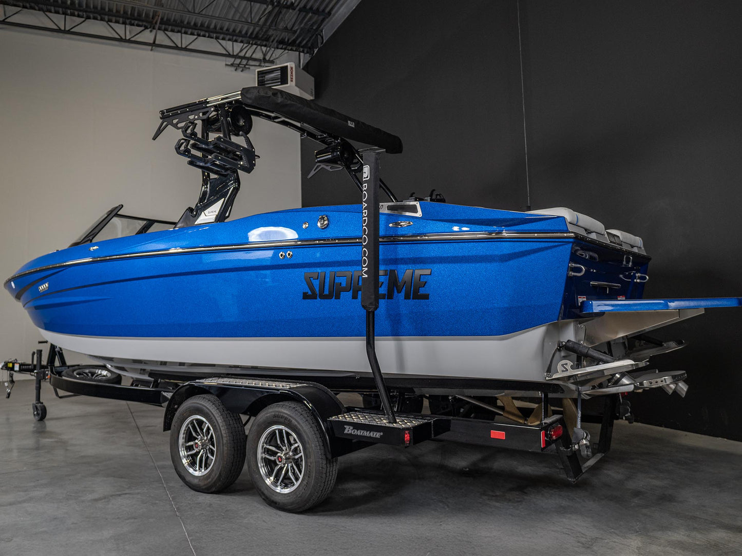 2025 Supreme S240 - Canadian Blue Flake / Grey - BoardCo Boats
