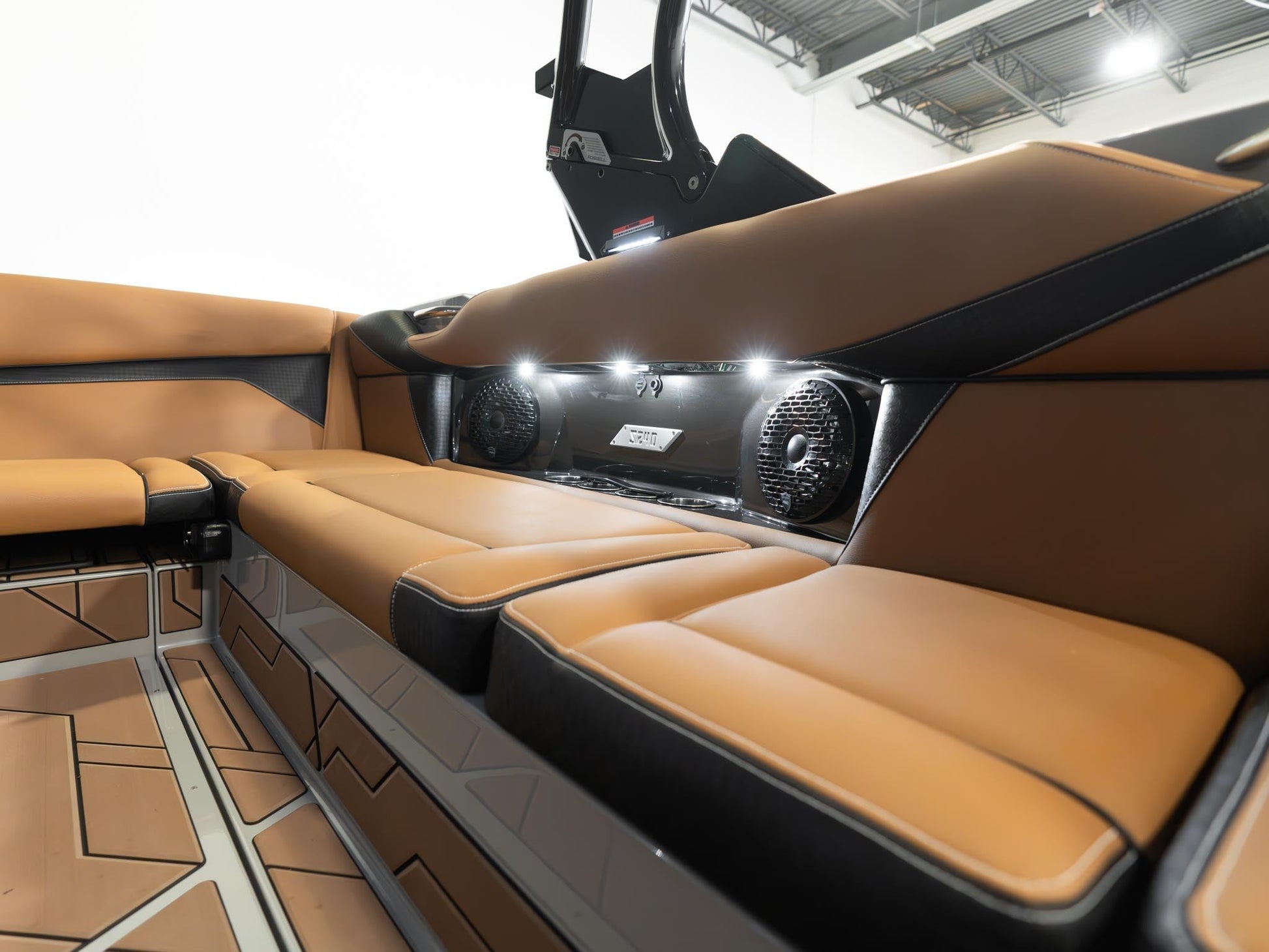 2025 Supreme S240 - Stone Grey / Castano Brown Interior - BoardCo