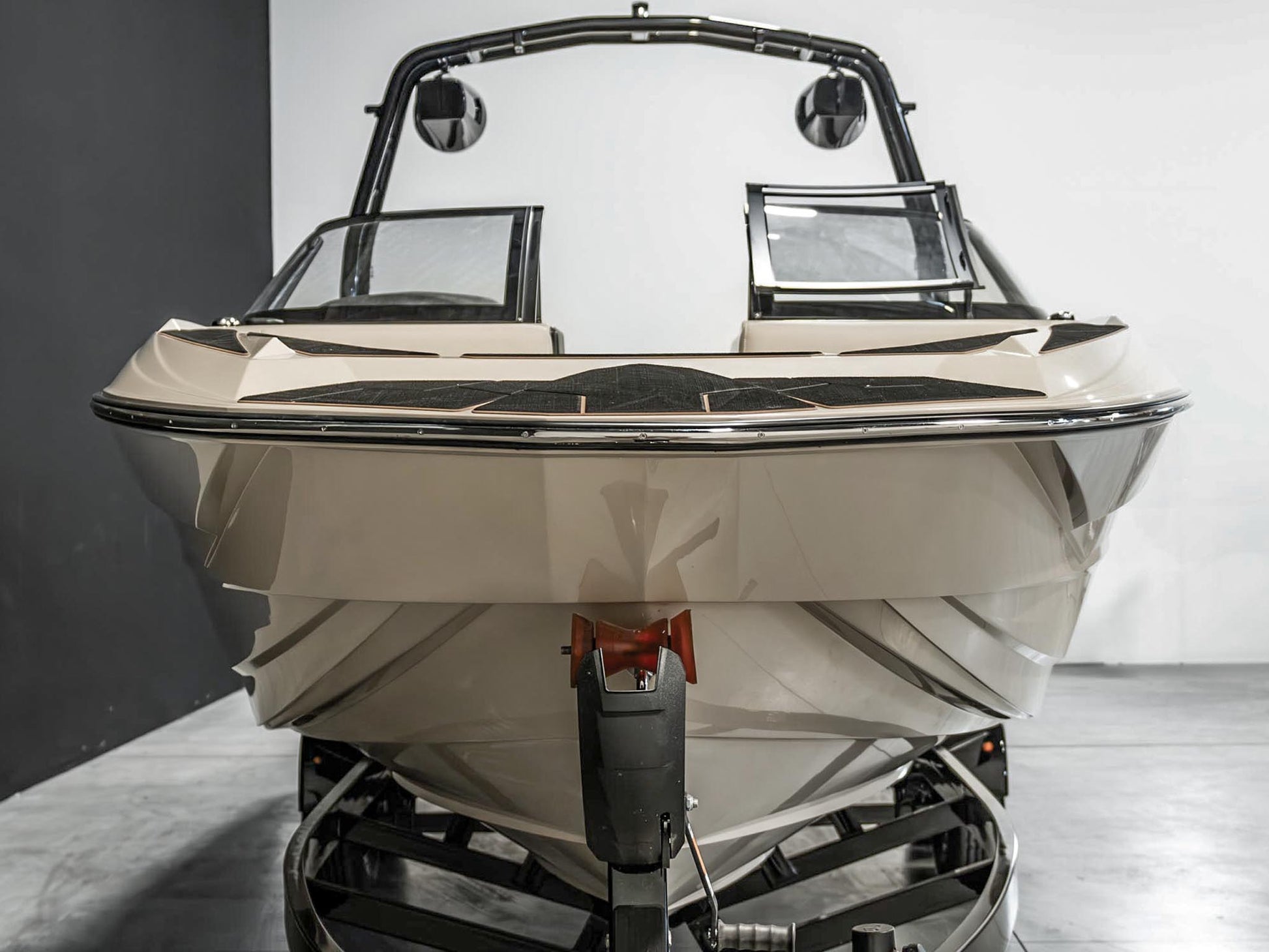2025 Supreme S240 - Tan - BoardCo Boats